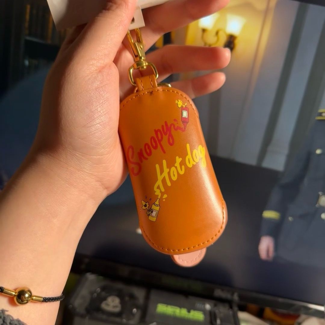 Cute estilo de hogar de control de acceso bolsas de almacenamiento de llaves de automóvil creativas bolsas de llaves Snoopy bolsas de llaves convenientes