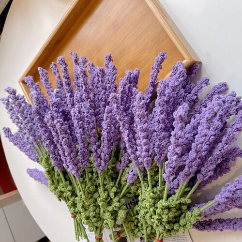 Wool hand-knitted lavender finished product material package, immortalized flowers, simulated bouquet, crocheted with bouquets