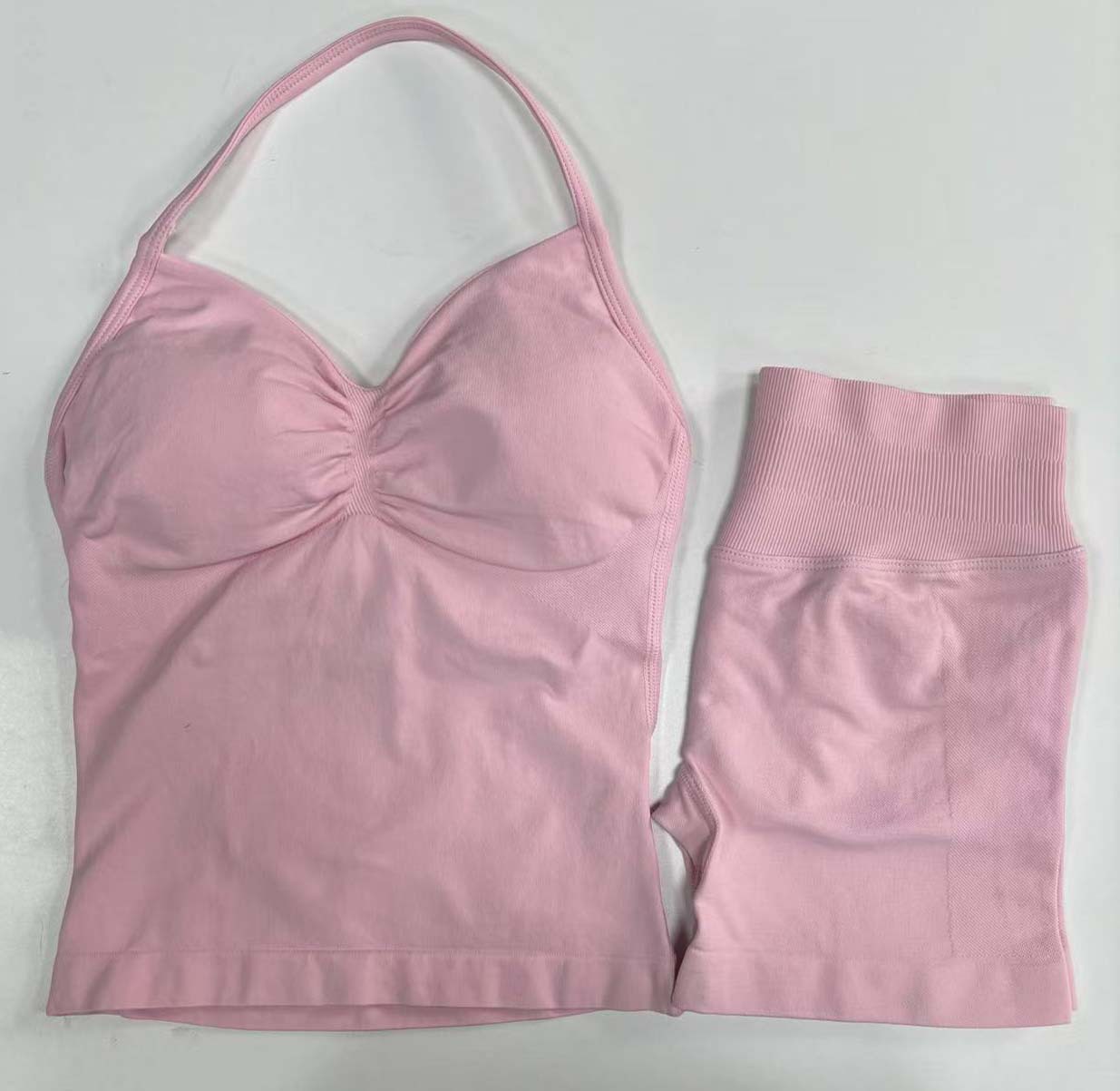 Conjunto DF Amazon pantalones cortos explosivos sujetador pequeño alto elástico superfino nailon halter cuello hermoso chaleco deportivo trasero