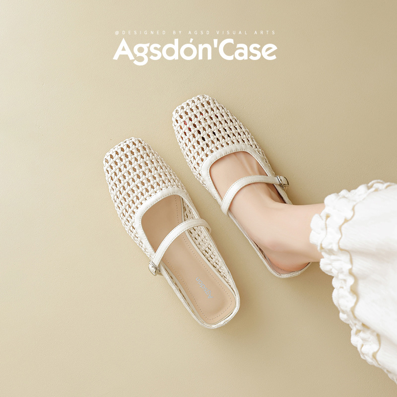 August Lion Deng Baotou Media pantuflas para mujer 2025 nuevo estilo de verano para llevar sandalias y pantuflas de Mary Jane de tacón grueso hueco