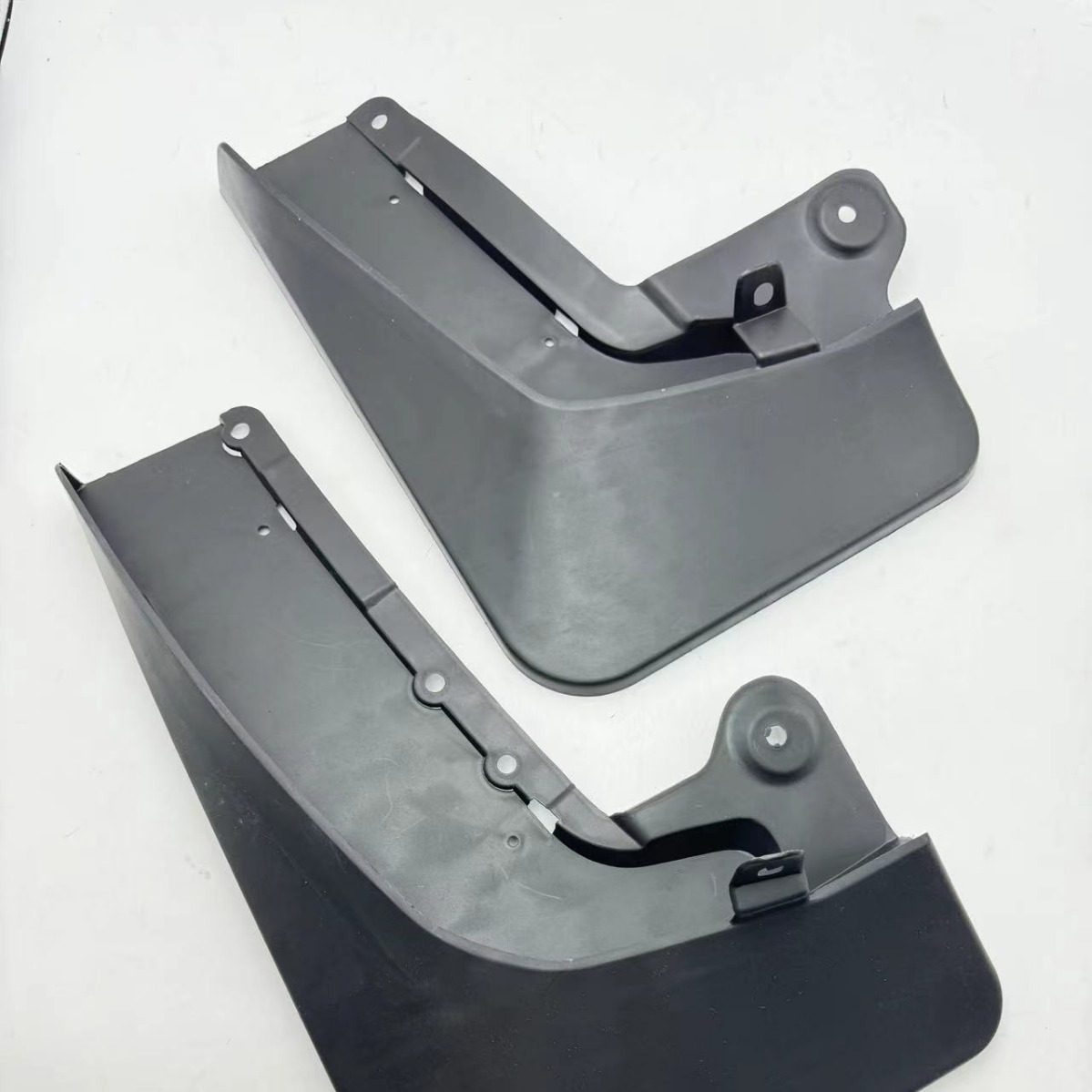 Aplicable a Jiangling Avenue Flying Will Dare Explorers con ruedas de cejas para la mejora profesional de los suministros