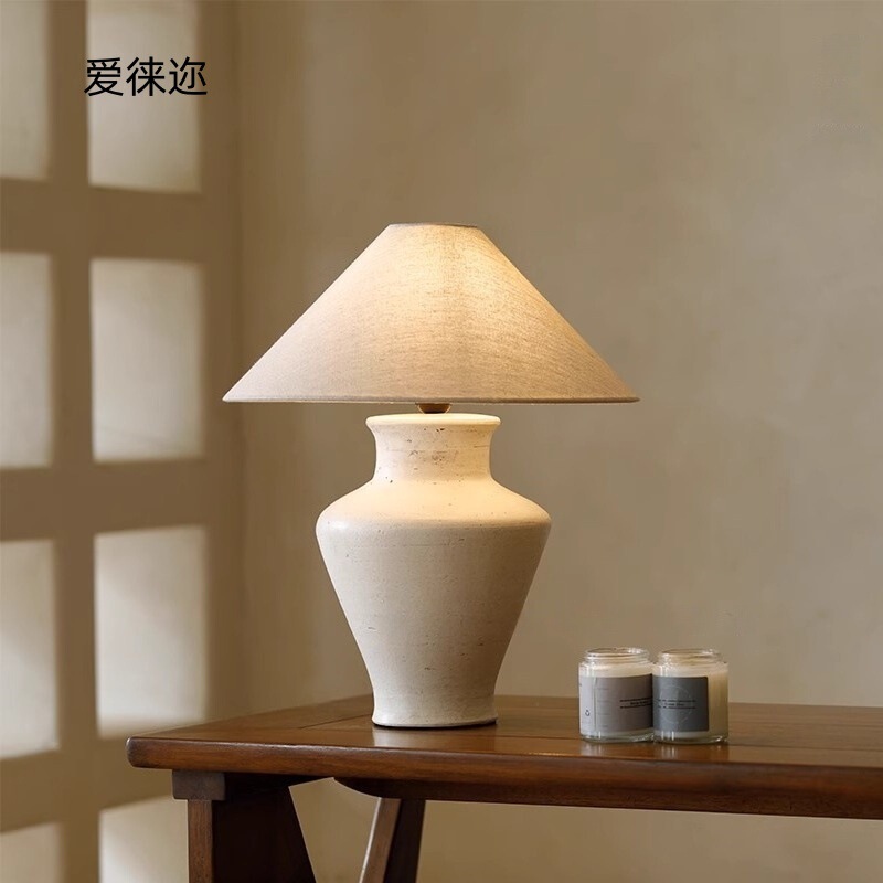 Japanese-Style Living Room Ceramic Vase Table Lamp Wabi-Sabi Retro New Chinese-Style Decor Homestay Model Room Hotel Bedroom Bedside