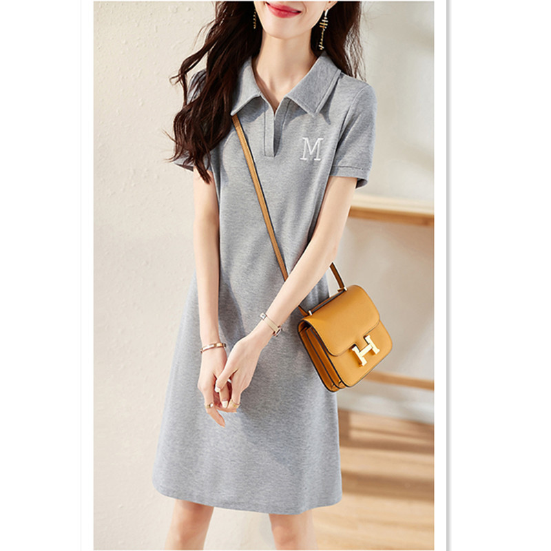 Đầm suông nữ midi phong cách thể thao Hàn Quốc, chữ thêu, màu xám — màu xám chi tiết 1
