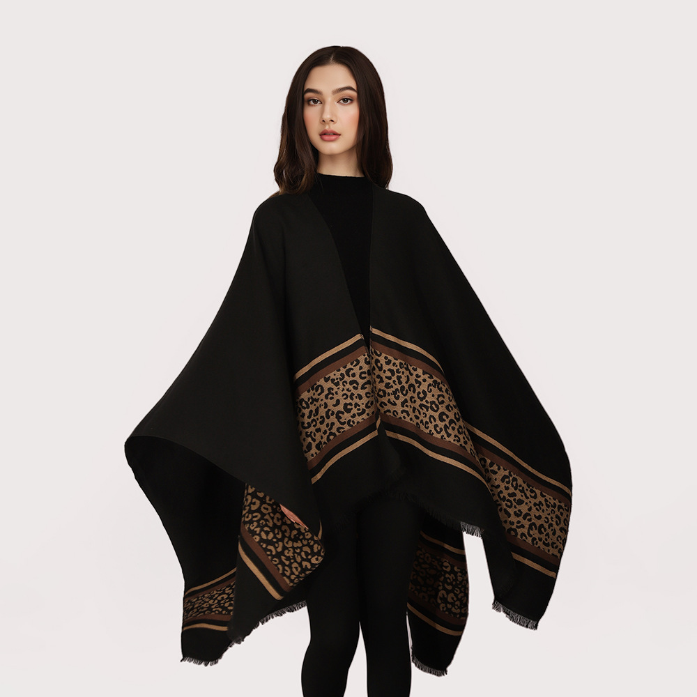 Nuevo Amazon venta caliente otoño y invierno estilo europeo y americano patrón de leopardo imitación chal de cachemir abrigo abrigo abrigo