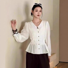 2025春季新款韩版时尚百搭宽松显瘦V领长袖衬衫女休闲系带上衣潮