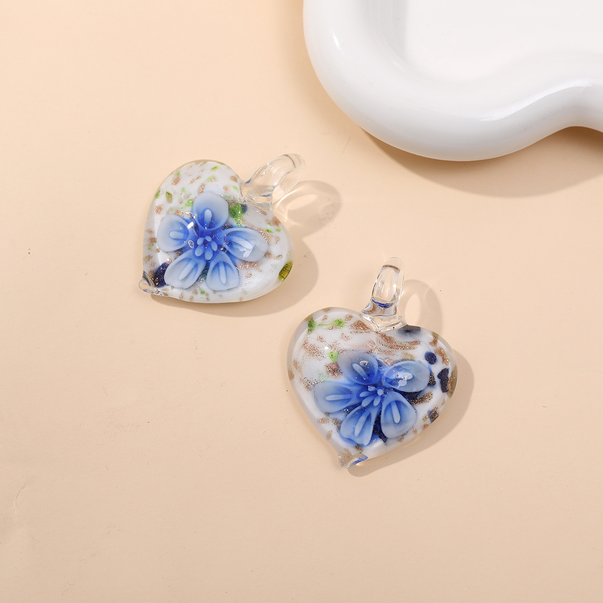 16g Weight Pendant Jewelry Making Type 36*47mm Jewelry Making Size DIY Jewelry Accessories Classification 1 Piece Quantity glass Material Heart Shape, Flower Pattern Simple Style Style 1 Piece 36*47mm Glass Heart Shape Flower Pendant 8