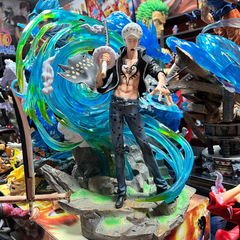 ワンピースアニメフィギュア卸売ファントム羅シーン GK 像発光ファンタジー羅モデル装飾品手作り工場