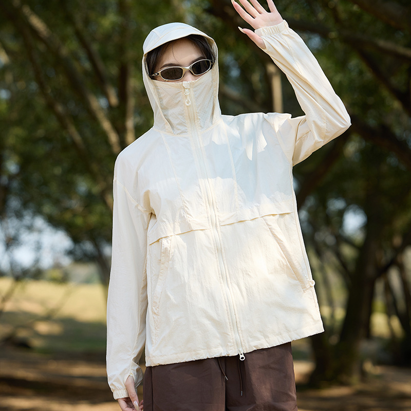 カンナの下で日焼け止めの服の女性の薄い通気性2025新型の日焼け止めの上着の男性の日焼け止めの上着のUPF100日焼け止めの服