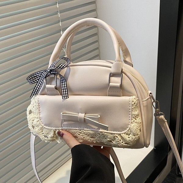 High-End and Stylish Small Bag for Women Summer 2025 New Fashion Niche Design Crossbody Bag Satchel Bowling Bag