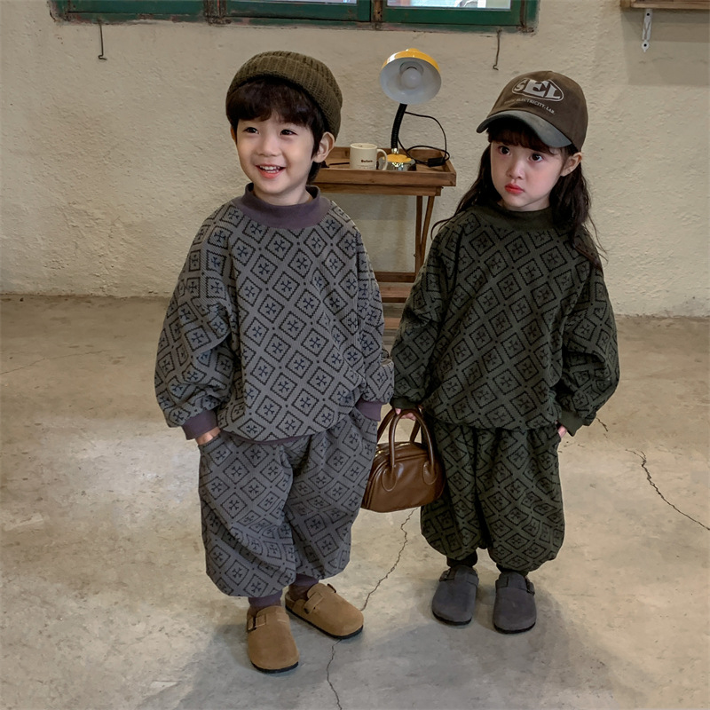 Suéter de pana de felpa para niños y niñas, conjunto de pantalones bombachos gruesos de dos piezas, invierno, 2023_voghion.com