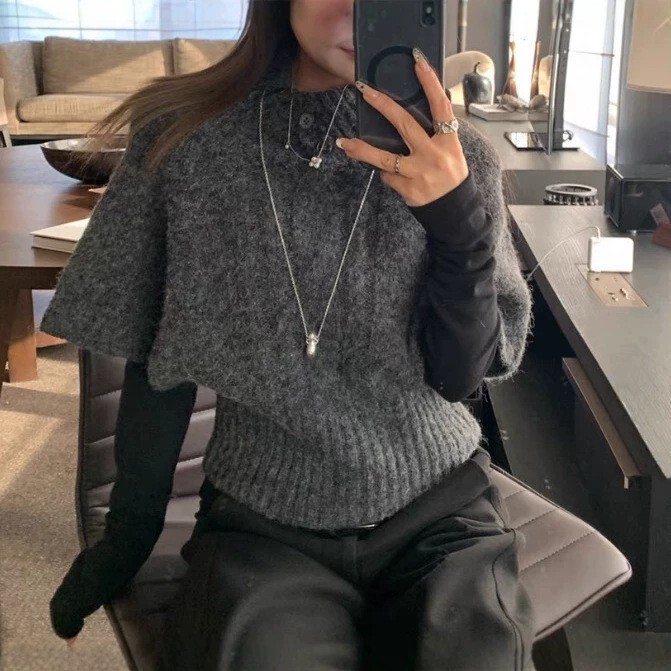 French retro style alpaca cape with a slanted collar and mid-sleeve design, new fashion knit top for autumn and winter 2026
