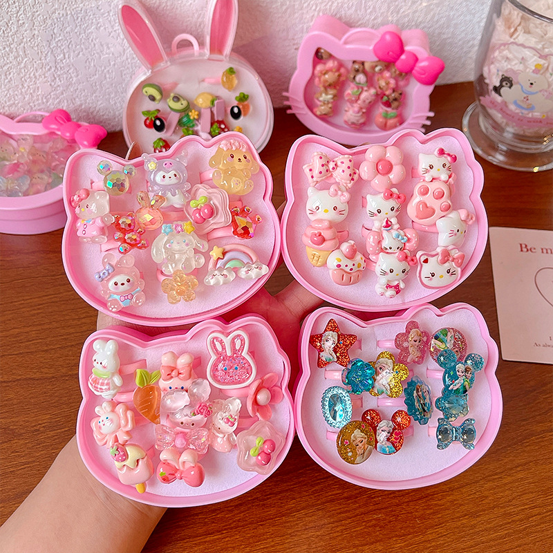 Children's plastic cartoon ring for early age