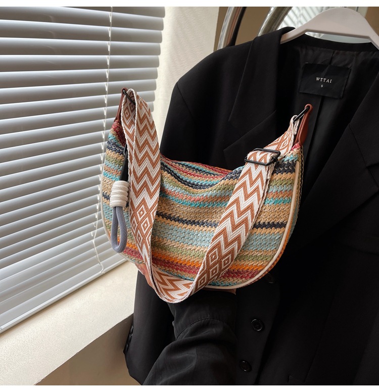 Grass for women with large capacity 2024 new summer niche design woven crossbody dumpling beach bag_voghion.com