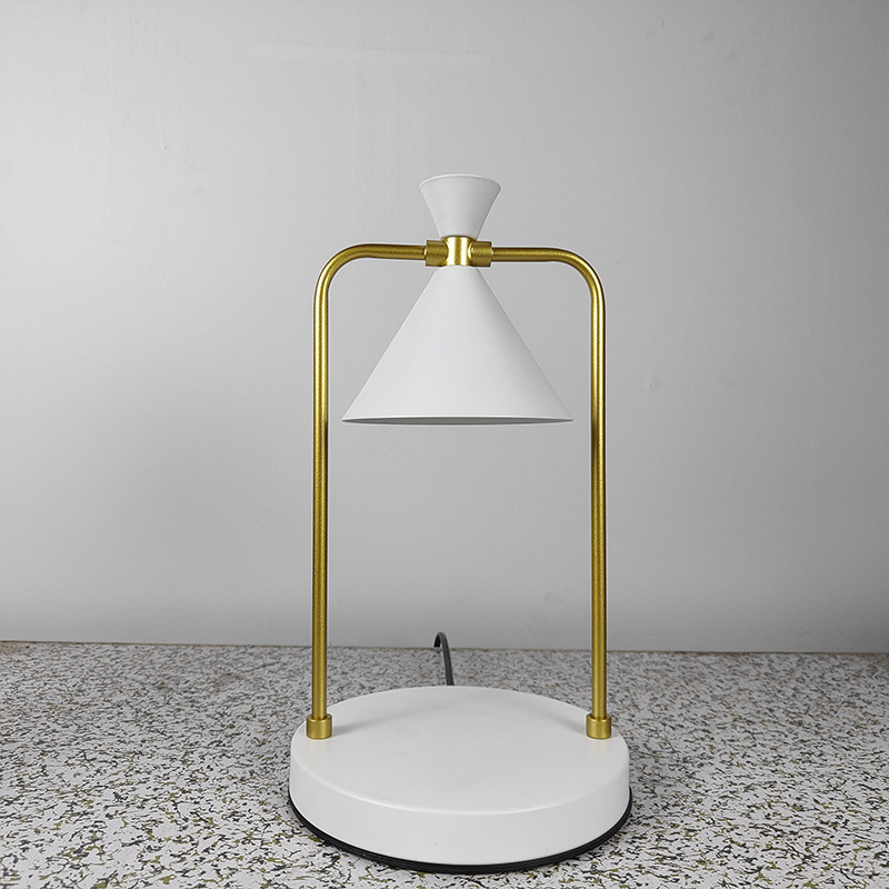 Lámpara de fusión de cera de aromaterapia retro americana transfronteriza creativa noche temporización atenuación vela libre de humo lámpara de mesa de atmósfera de expansión de fragancia