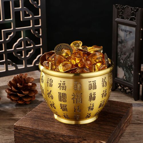 Brass cornucopia to recruit rice and Baifu cylinder to bring wealth into the treasure, carved relief office lettering ornaments, metal handicraft bowl