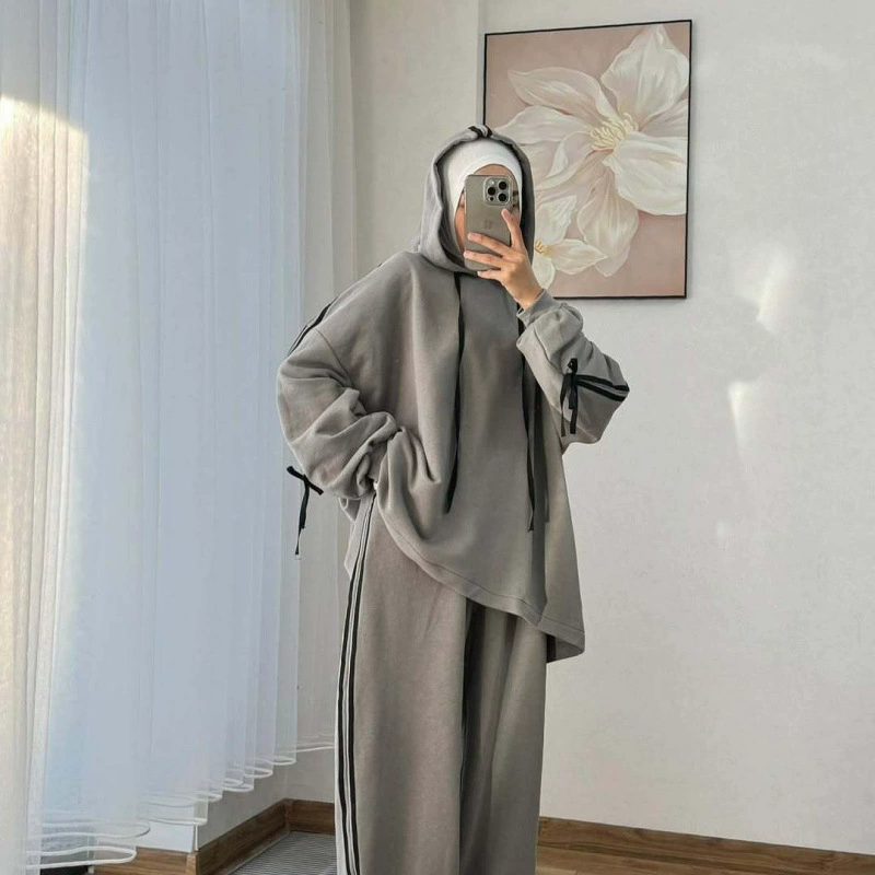 Новая весна 2025 года трансграничная ближневосточная внешняя торговля женская одежда с длинными рукавами с капюшоном широкие брюки темперамент пригородного модного набора