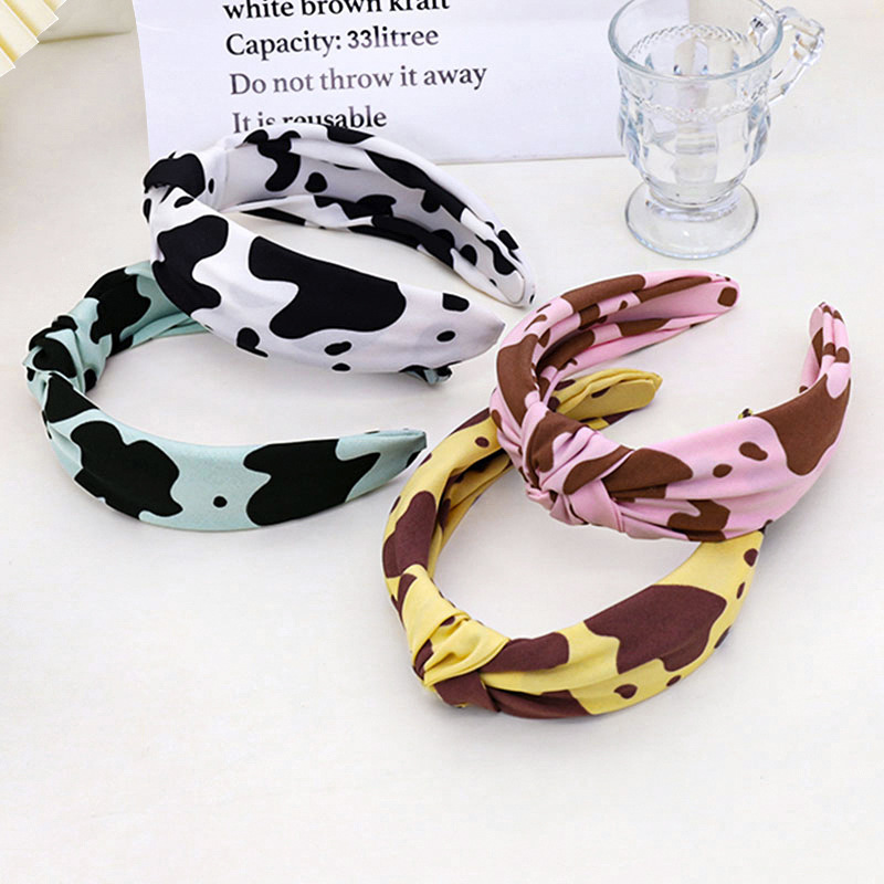 Cow Fabric Printing Knotted Korean Style Headband Wholesale Nihaojewelry display picture 2