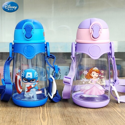 Disney children's water cup Spider-Man summer straw cup anti-fall student water bottle anti-fall strawberry bear ice and snow drinking cup