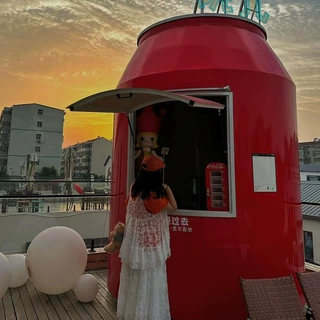 移动商用网红冰淇淋餐车主题餐厅营地景区户外美食车小吃售卖车