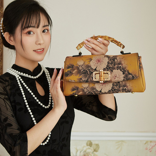 qipao antique leather handbag female bales manual Boston dinner of wind restoring ancient ways