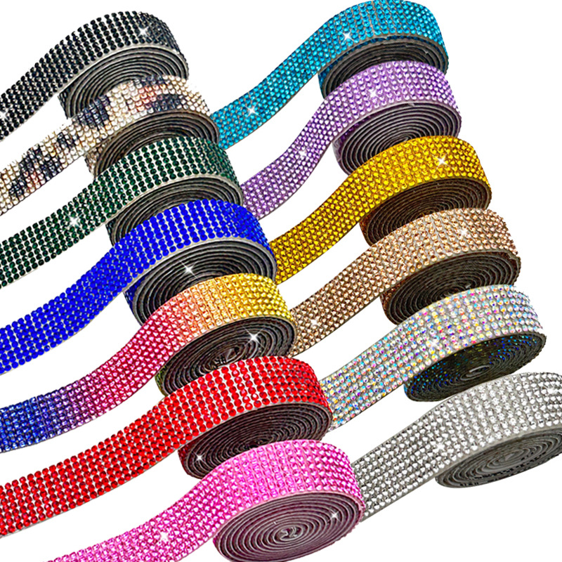 Tela de diamantes de imitación de vidrio Parche decorativo de bricolaje Accesorios de ropa Diamante en caliente Joyería de diamantes de imitación al por mayor Parche de diamantes de imitación Tela de diamantes de imitación autoadhesiva