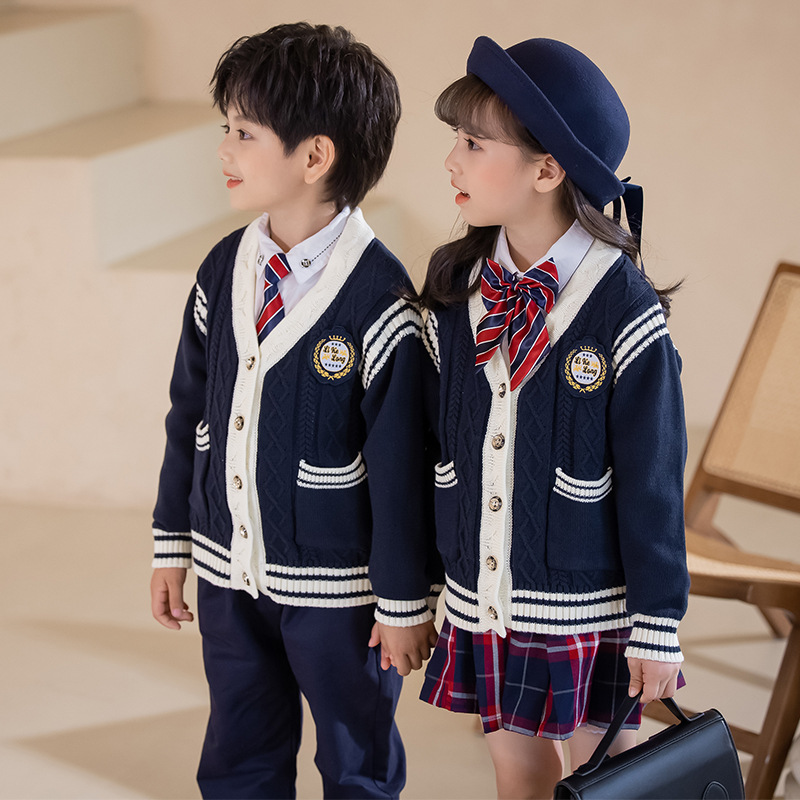 小學生英倫風毛衣三件套兒童班服六年級學院風開衫幼兒園園服入園