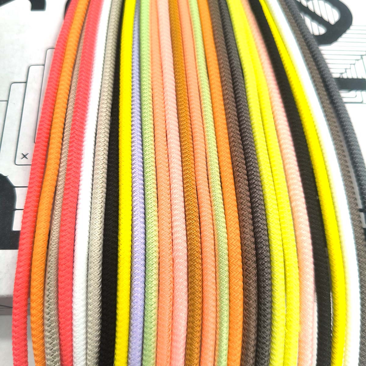 3 / 3.5 / 4mm agujas de aluminio de color de alta elasticidad redonda elástica bolsa de ropa cerrar borde antideslizante cuerda redonda elástica