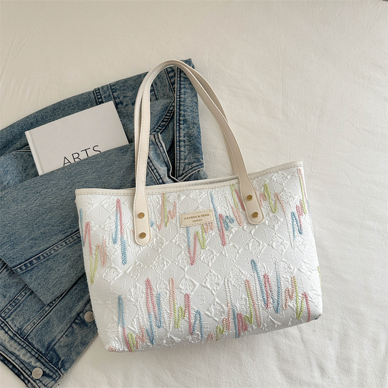 펜던트가 없는 흰색