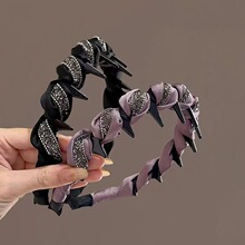 �߼��НM��黨�X��l��2025�¿�Շ��и��B����r��ͨ���^��Ů