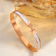 �羳���uСH��߅ؐ�����CŮ �W���r�в���ɫ�p�ݰٴ�߼������C