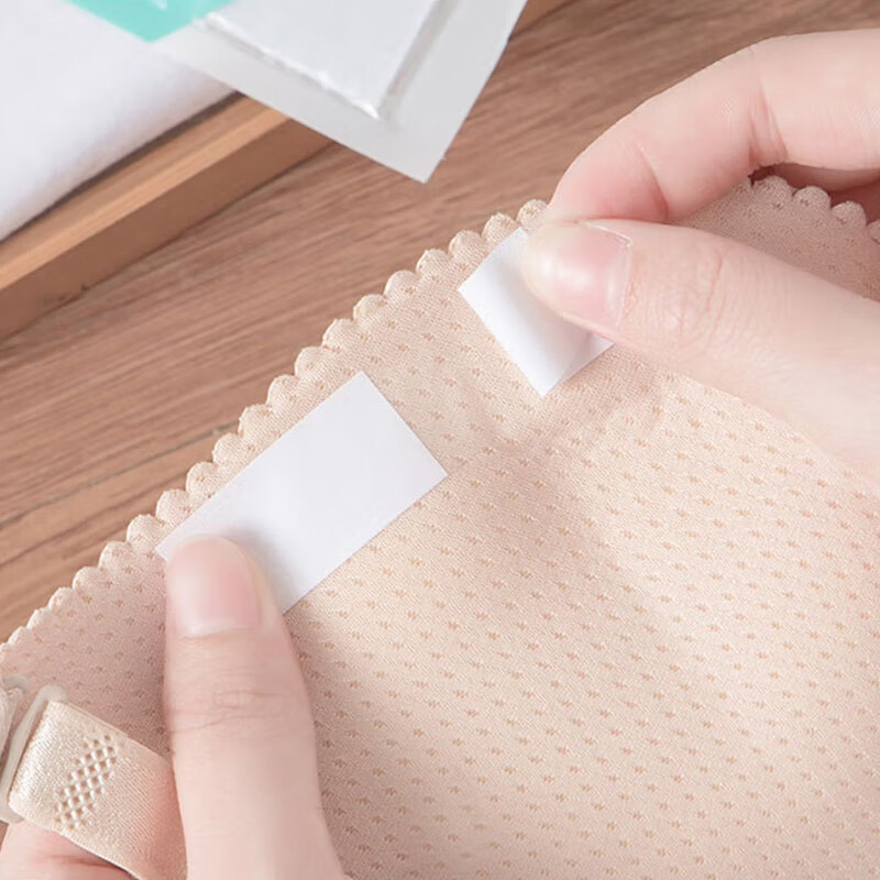 Invisible transparent anti-light roll anti-light stickers double-sided tape shirt shirt neckline fixed stickers