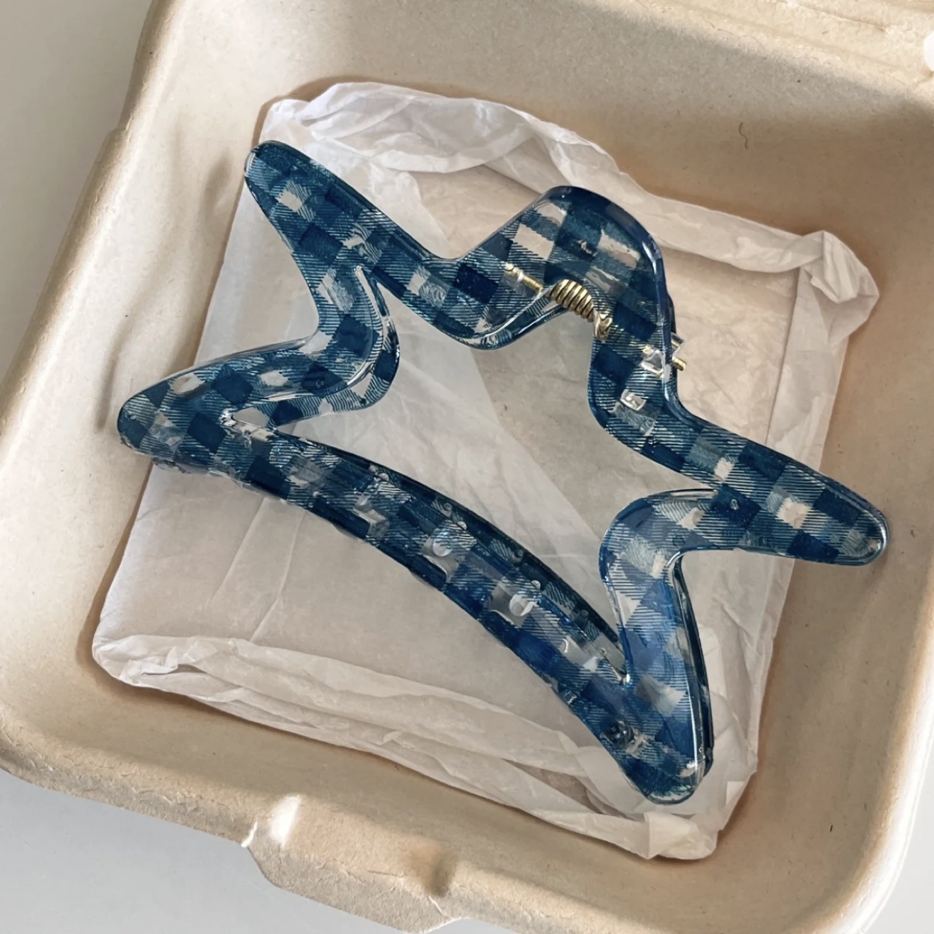 Blue plaid five-pointed star
