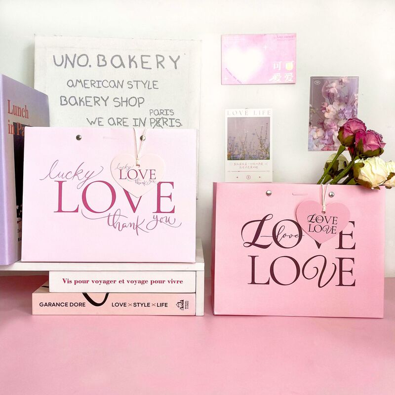 Horizontal Love Webbing Pink Gift Bag Design Valentine's Day Handbag High-Value Gift Paper Bag Wholesale