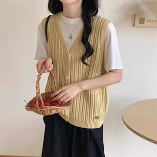 Labeling Knitted Vest Women's 2024 Artistic Retro Simple V-neck Solid Color Loose Stacked Sleeveless Vest Top Trendy