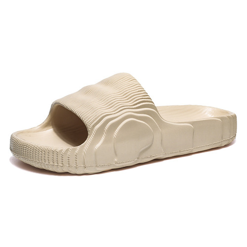 Shit feeling slippers for summer outdoor wear Kanye rubber and plastic EVA indoor sandals couple home coconut slippers