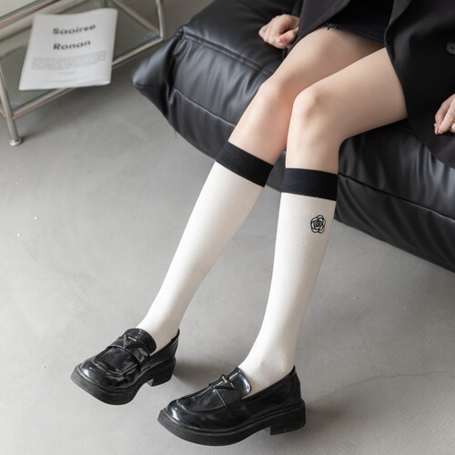 Spring new embroidery camellia jk style knee-length calf sweet women's socks cute socks for women black and white autumn students