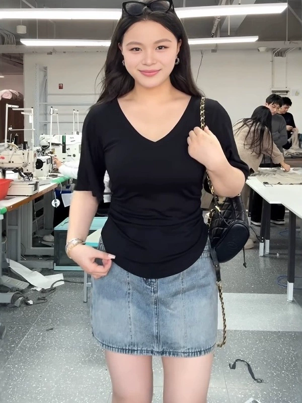 Летняя футболка с короткими рукавами в стиле Pure Desire, скрывающая живот, для женщин больших размеров, слегка полных, супер утягивающий топ с V-образным вырезом для женщин.