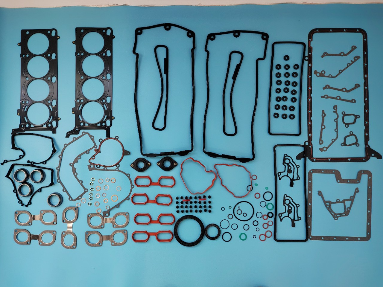 Suitable for Bmw M62B44/M62B46 Engine Overhaul Kit, Cylinder Gasket 11121741471