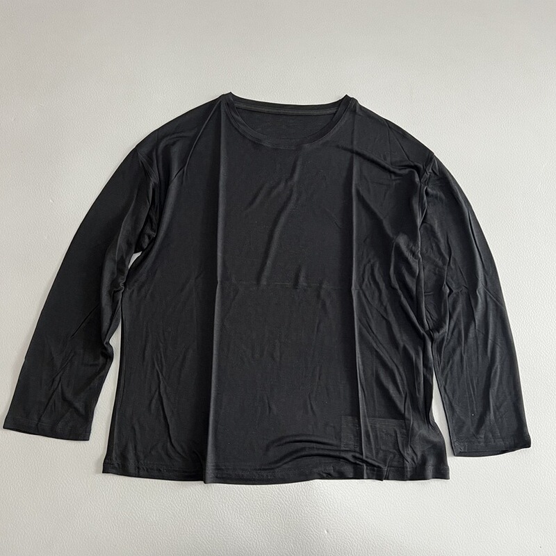 日焼け止めは必要ですが、リヨセルテンセルラウンドネック長袖Tシャツ、ゆったりとした無地のトップス、通気性と薄さ、女性向けの多用途です。|undefined