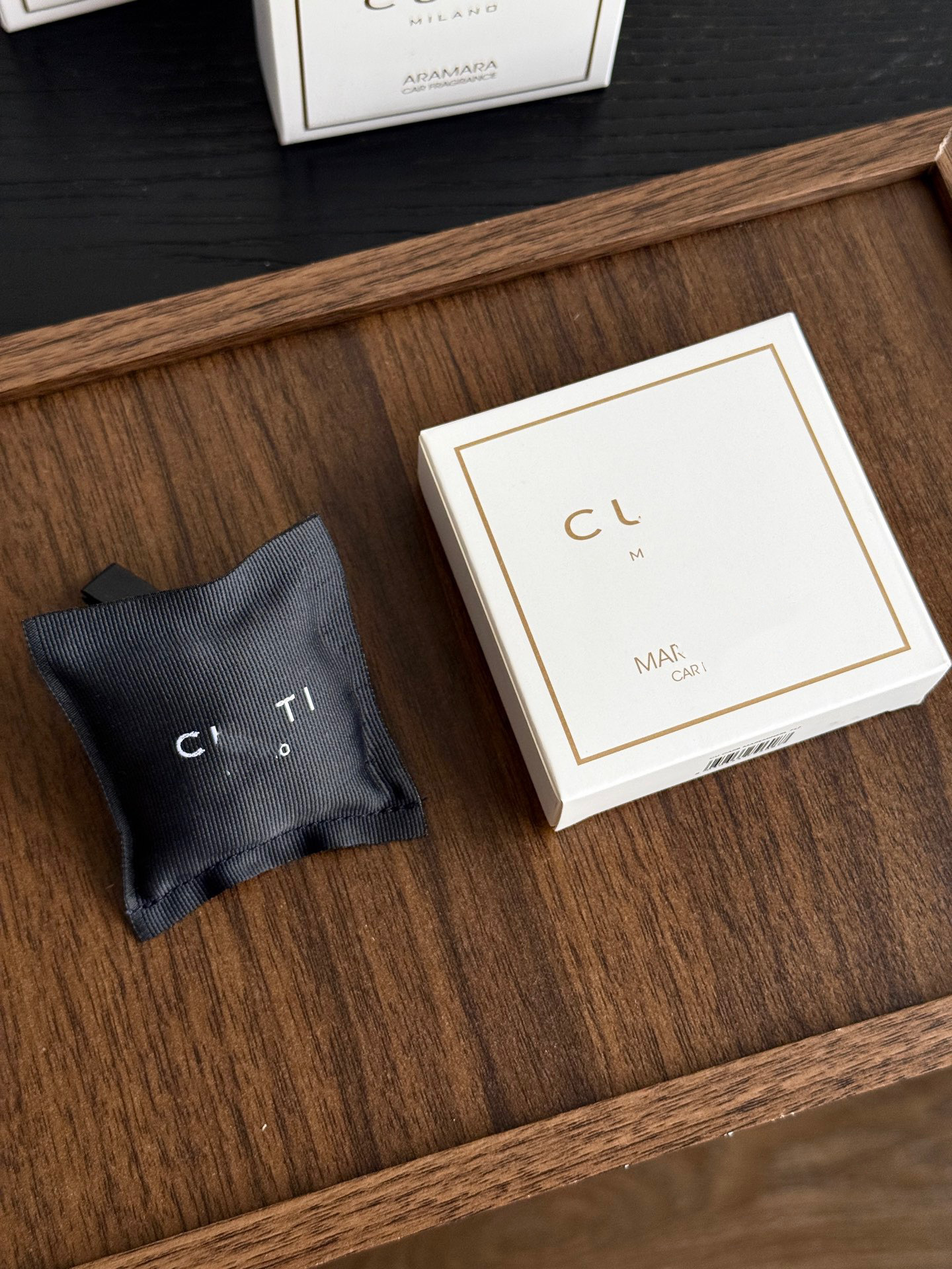 Italian Niche Car Fragrance Pack Cu*Ti Car Fragrance Fresh Scent Sachet Car Air Vent Car Fragrance