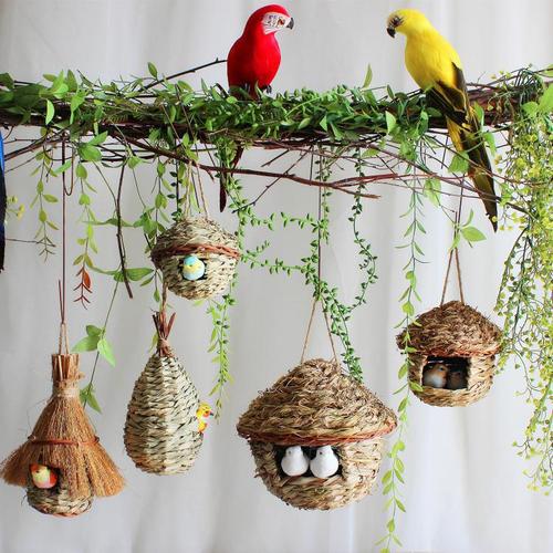 Creative pet birdhouse, hanging straw birdhouse, handmade kindergarten environment layout, aerial hanging, balcony pastoral