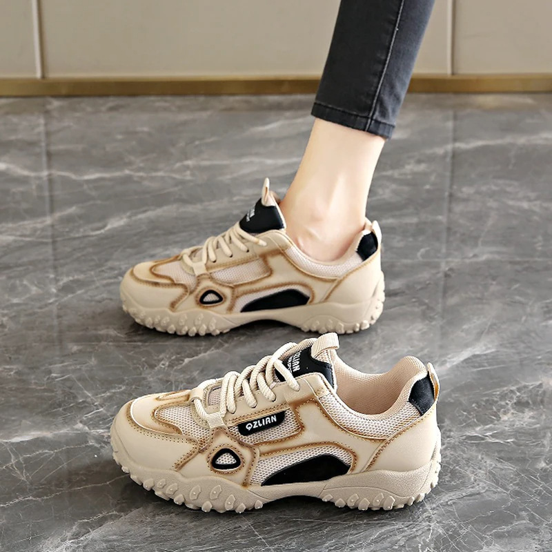 Breathable Women's Shoes Autumn 2026 New Mesh Lightweight Sports Shoes Outdoor Non-Slip Soft Sole Non-Tiring Hiking Shoes for Women Breathable Women's Shoes Autumn 2026 New Mesh Lightweight Sports Shoes Outdoor Non-Slip Soft Sole Non-Tiring Hiking Shoes for Women