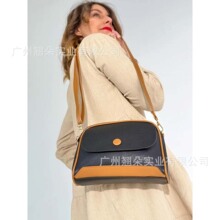 ���ާܧ�˫�㵥���ŮС��б���ֻ�������ʱ������������Ǯ��Ů