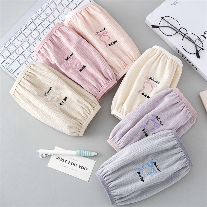 Franela impermeable bordada cocina del bebé de los hombres de las mujeres largo oversleeve mangas de la mano de los niños al por mayor estudiante Otoño e Invierno