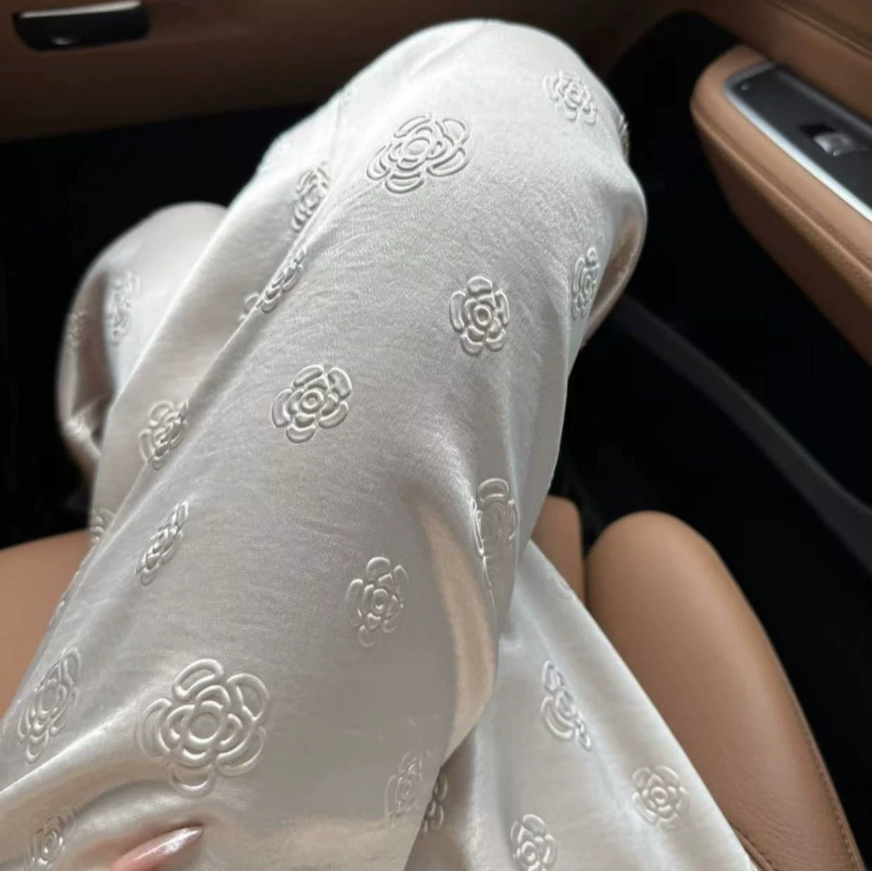 Новые универсальные прямые брюки в китайском стиле, летние жаккардовые атласные драпированные широкие брюки, шелковистые утягивающие брюки и благородные женские брюки