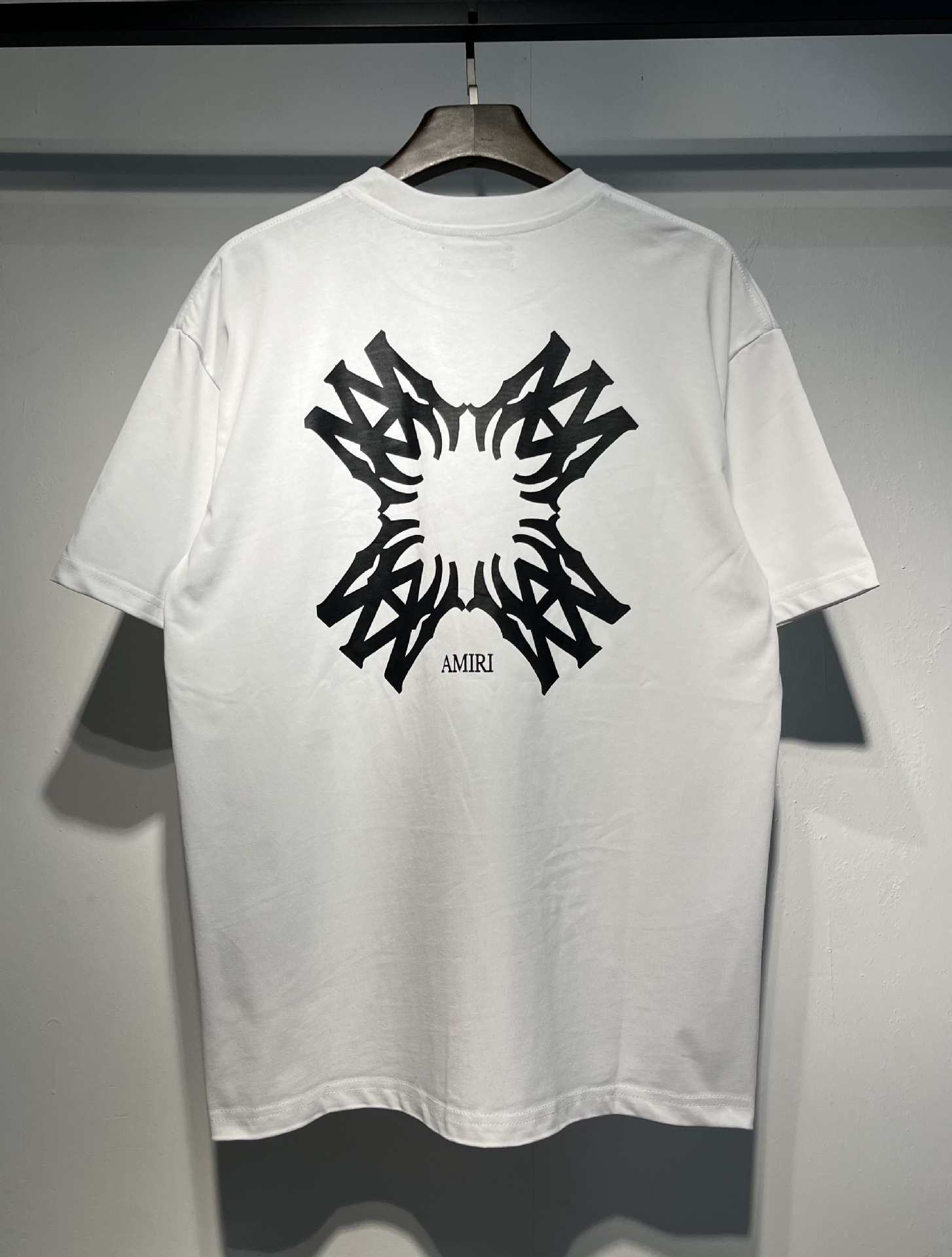 Verano nueva camiseta de manga corta impresa de letras suelta marca de moda hombre camiseta casual de media manga mujer