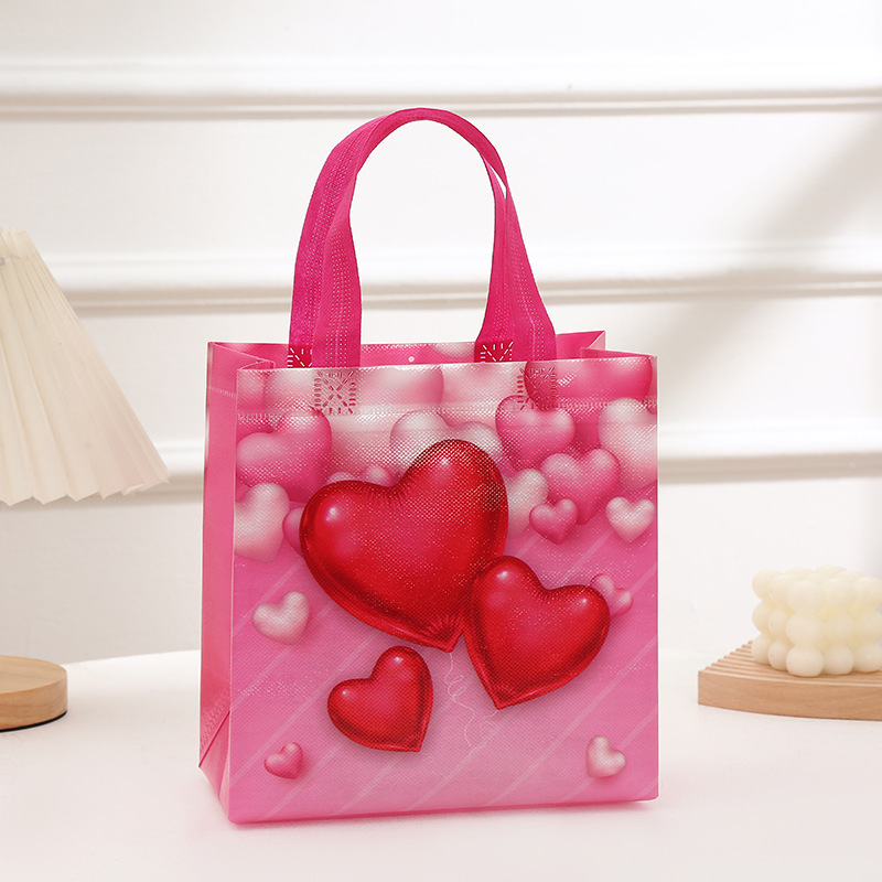 Daily Occasion Nonwoven Material Valentine's Day Birthday Simple Style Heart Shape Nonwoven Daily Gift Bags 1 Piece