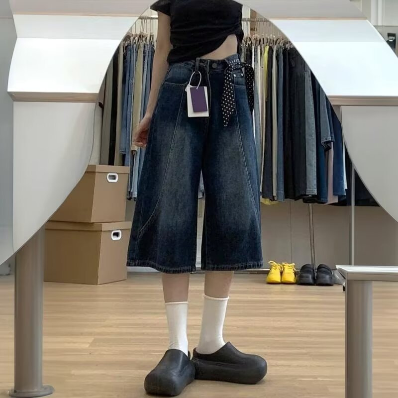 Dark Vintage Straight-Leg Denim Capri Pants for Women, New Summer Style, Plus-Size, Pear-Shaped Body, Slimming, Loose Wide-Leg Pants Dark Vintage Straight-Leg Denim Capri Pants for Women, New Summer Style, Plus-Size, Pear-Shaped Body, Slimming, Loose Wide-Leg Pants