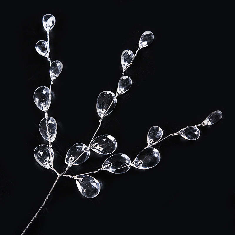Wedding Decoration Acrylic Crystal Grape String, Long Aluminum Wire Flat Water Drop String, Wedding Props and Lighting Accessories Wedding Decoration Acrylic Crystal Grape String, Long Aluminum Wire Flat Water Drop String, Wedding Props and Lighting Accessories