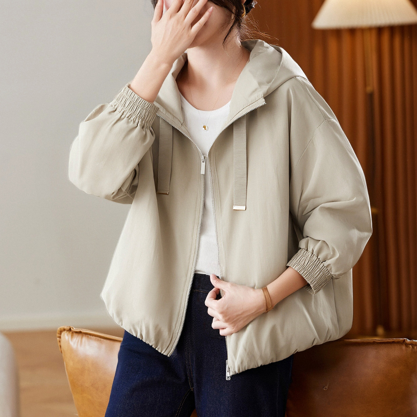 Factory Direct Sales High Quality Hooded Short Windbreaker Women's 2025 Autumn and Winter New Zipper Jacket Loose